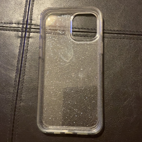 Otter box clear glitter case GUC. iPhone 12 Pro XS Max. - Picture 4 of 4